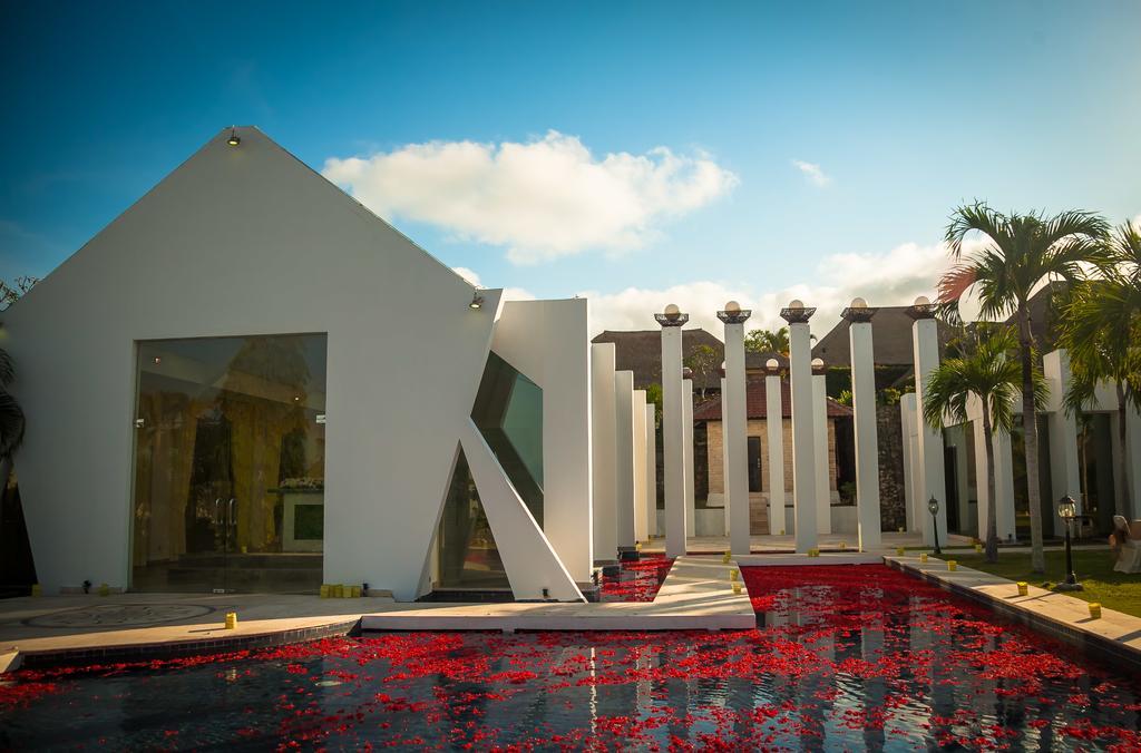 Royal Pool Villa Bali Nusa Dua  Exterior photo