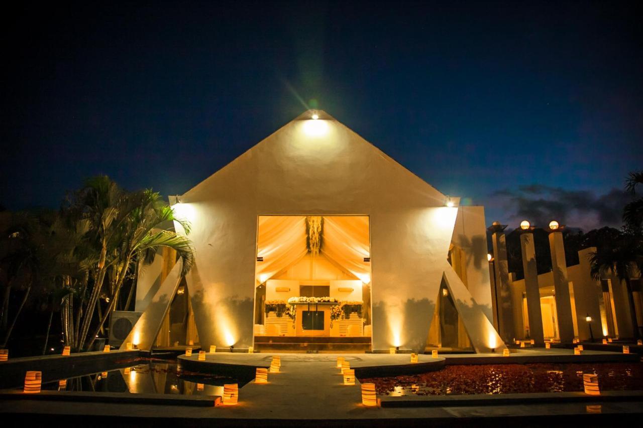 Royal Pool Villa Bali Nusa Dua  Exterior photo