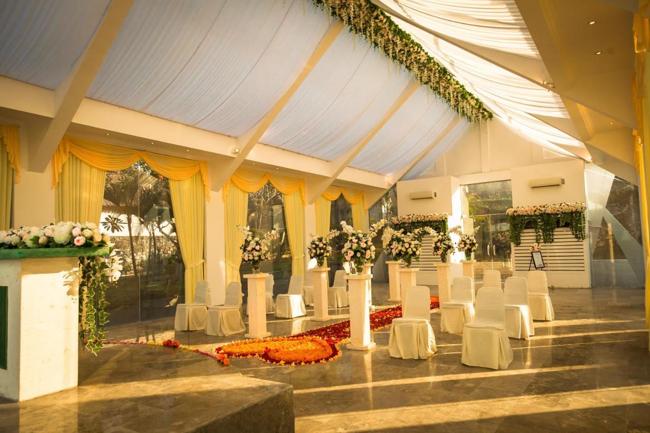 Royal Pool Villa Bali Nusa Dua  Exterior photo